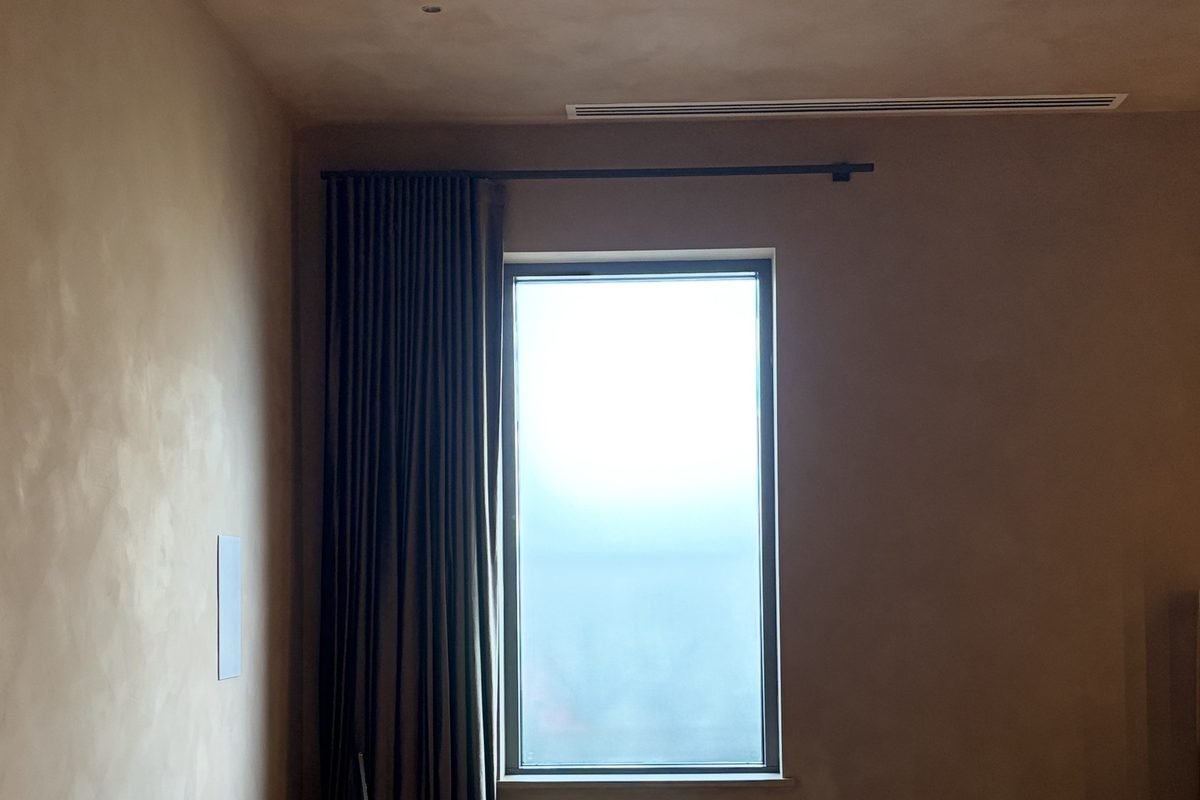 Privacy window film · Luxury property