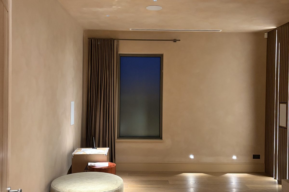 Privacy window film · Luxury property