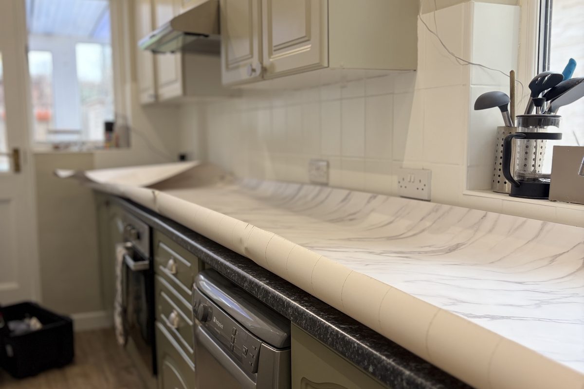 Marble worktop wrap · Cambridge