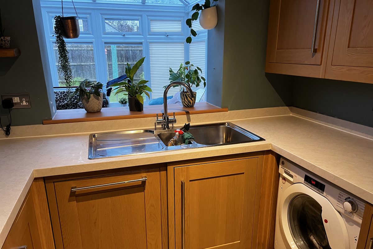 Marble worktop wrap · Milton