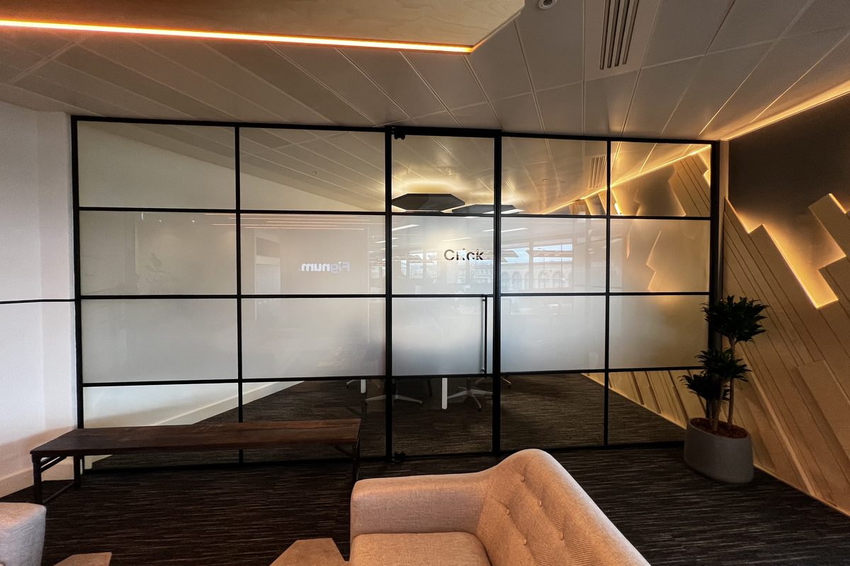 Privacy film · Office
