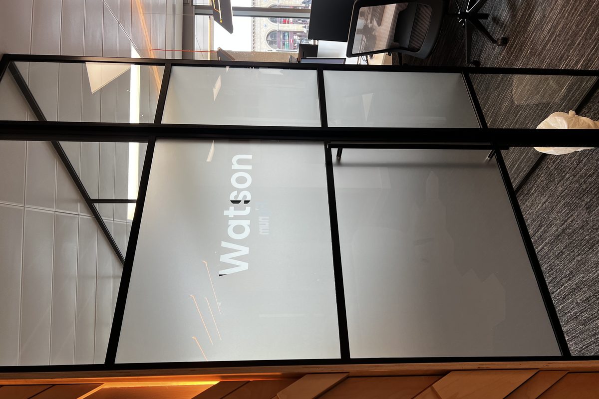 Privacy film · Office